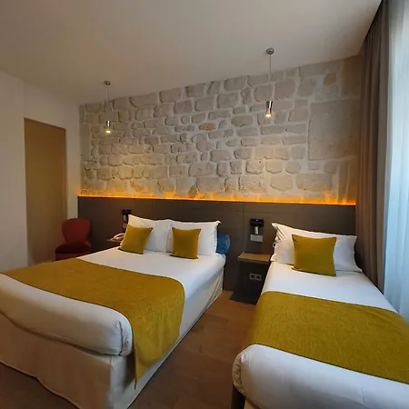 Familia Hotel-2